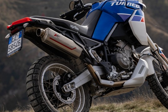 APRILIA TUAREG 660  VÝFUK ZARD SABBIA ZAP003S10SSO