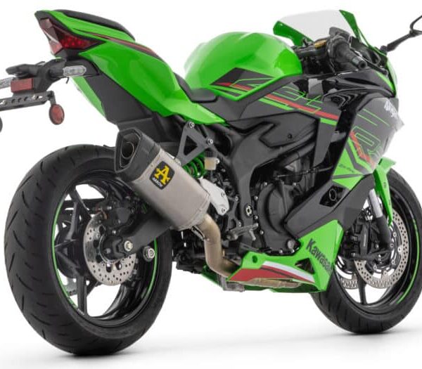 KAWASAKI ZX-4R  ARROW KOMPLETNÝ VÝFUKOVÝ SYSTÉM PISTA COMPETITION
