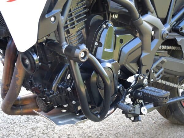 BENELLI TRK 702 / X 2023 - 2025 RD MOTO - dolné padacie rámy / čierne