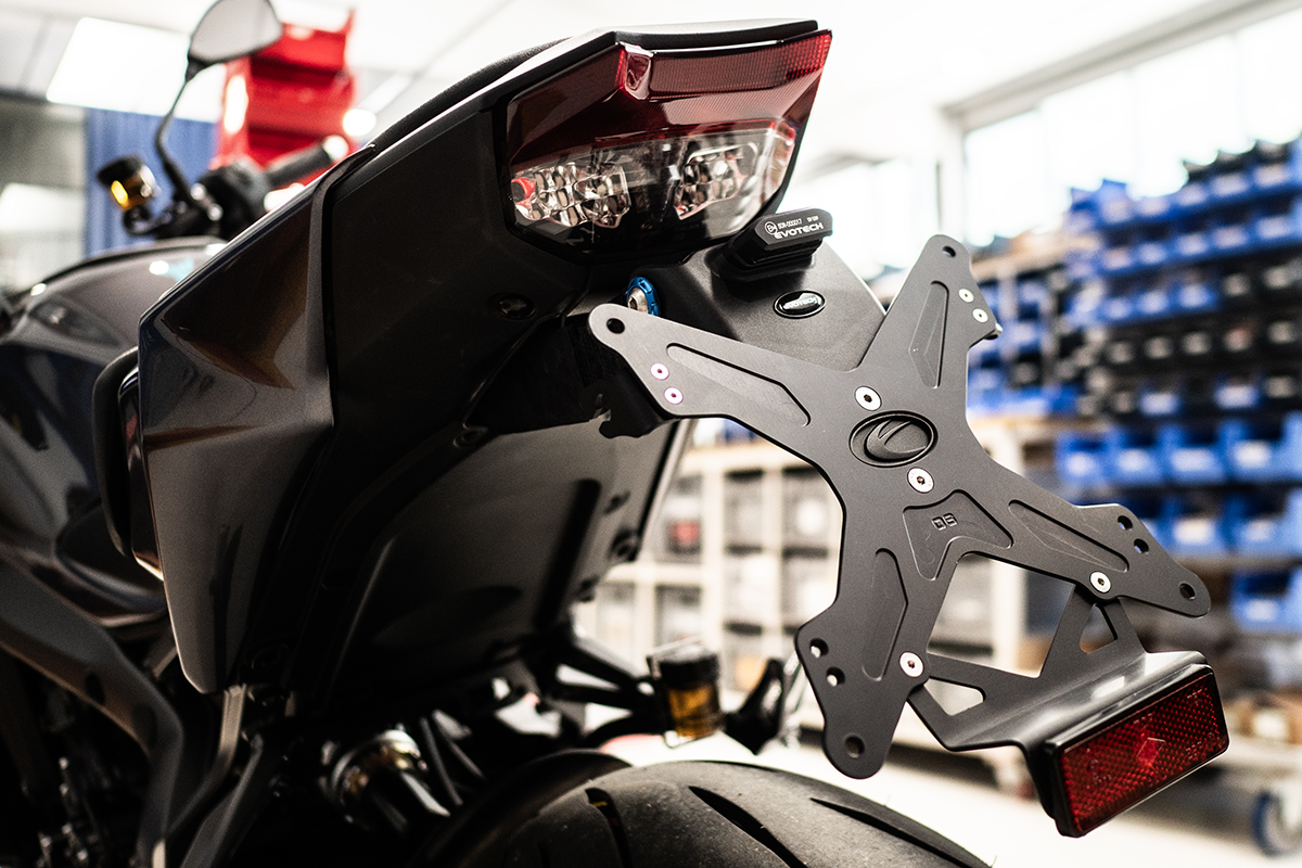YAMAHA MT-09 SP Evotech držiak ŠPZ