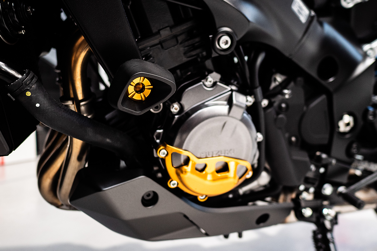 SUZUKI GSX-S1000 GT Evotech padacie protektory – Obrázok 2
