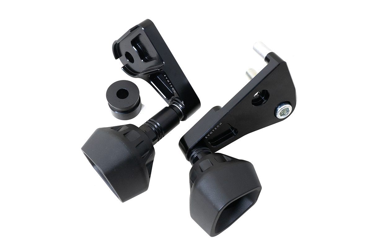 YAMAHA R1 Evotech padacie protektory – Obrázok 4