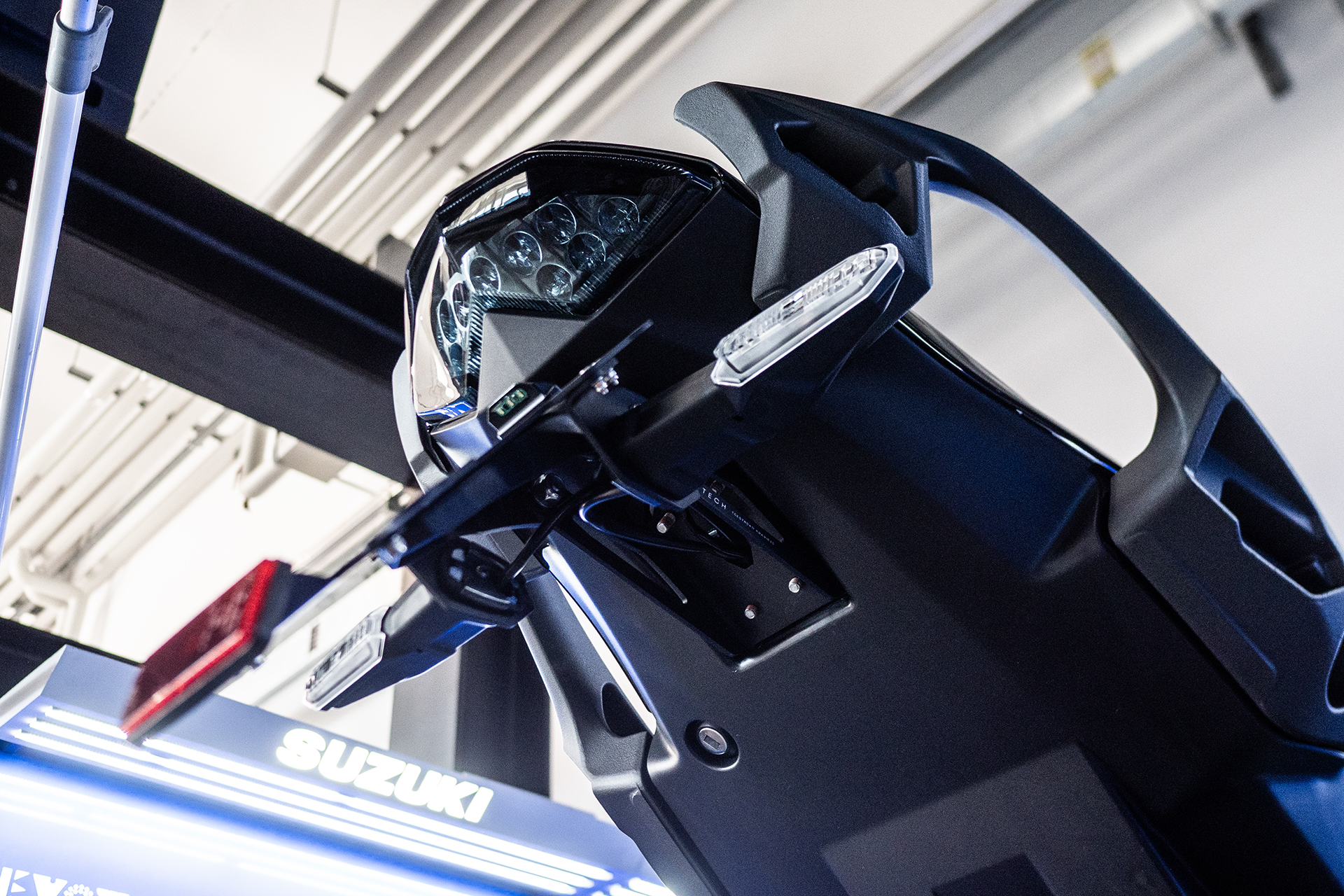 KAWASAKI Ninja 1100 SX Evotech držiak ŠPZ – Obrázok 3