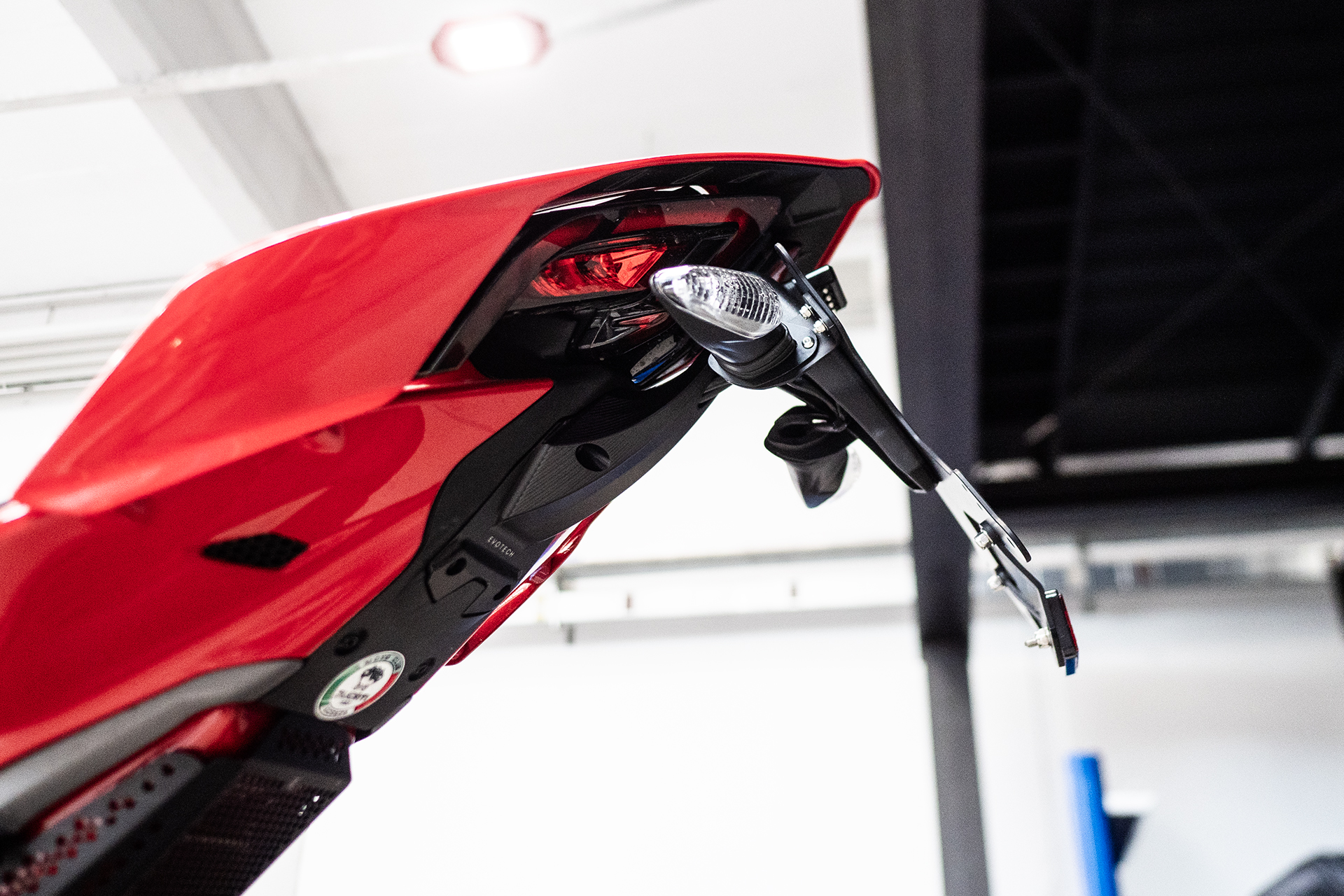 DUCATI Panigale V4/ S Evotech držiak ŠPZ – Obrázok 3
