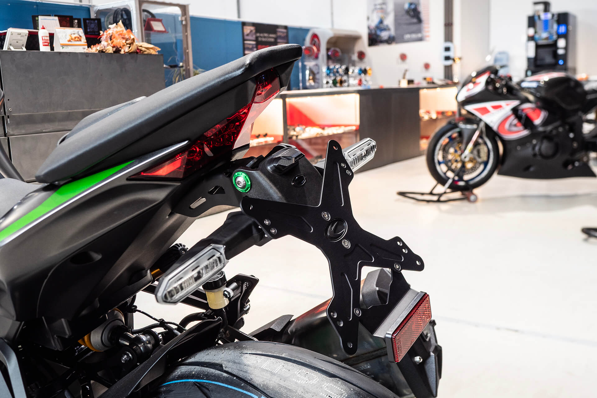 KAWASAKI Z 1000 Evotech držiak ŠPZ – Obrázok 2