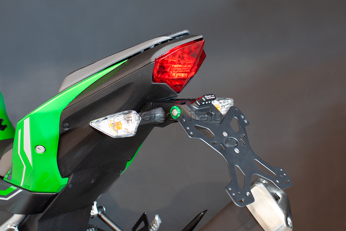 KAWASAKI Z 125 Evotech držiak ŠPZ – Obrázok 3