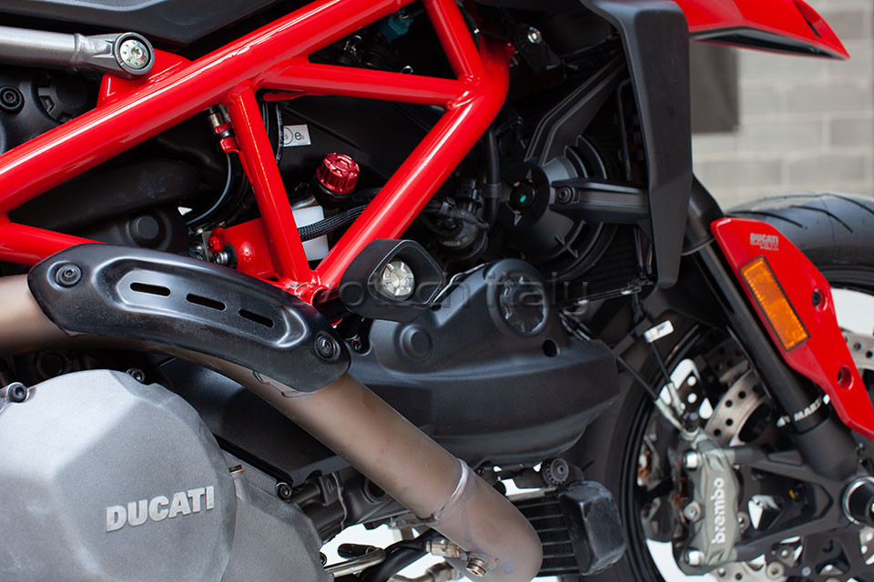 DUCATI Hypermotard 950 Evotech padacie protektory – Obrázok 3