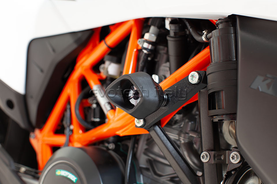GAS GAS SM 700 Evotech padacie protektory – Obrázok 5