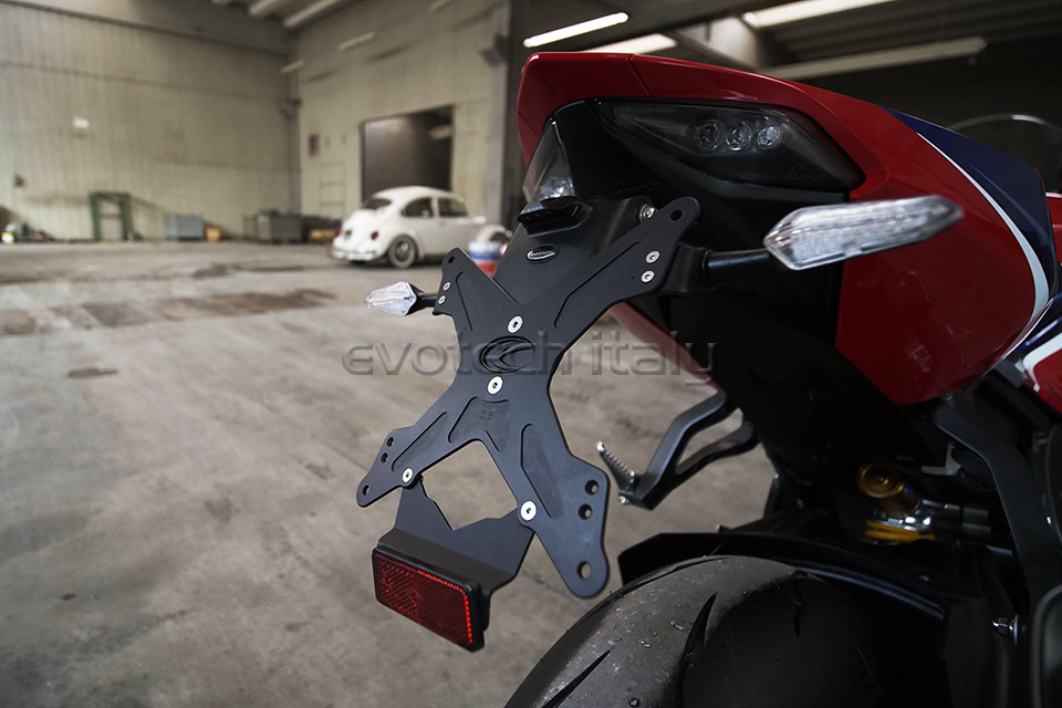 HONDA CBR 1000 RR-R SP Evotech držiak ŠPZ – Obrázok 3